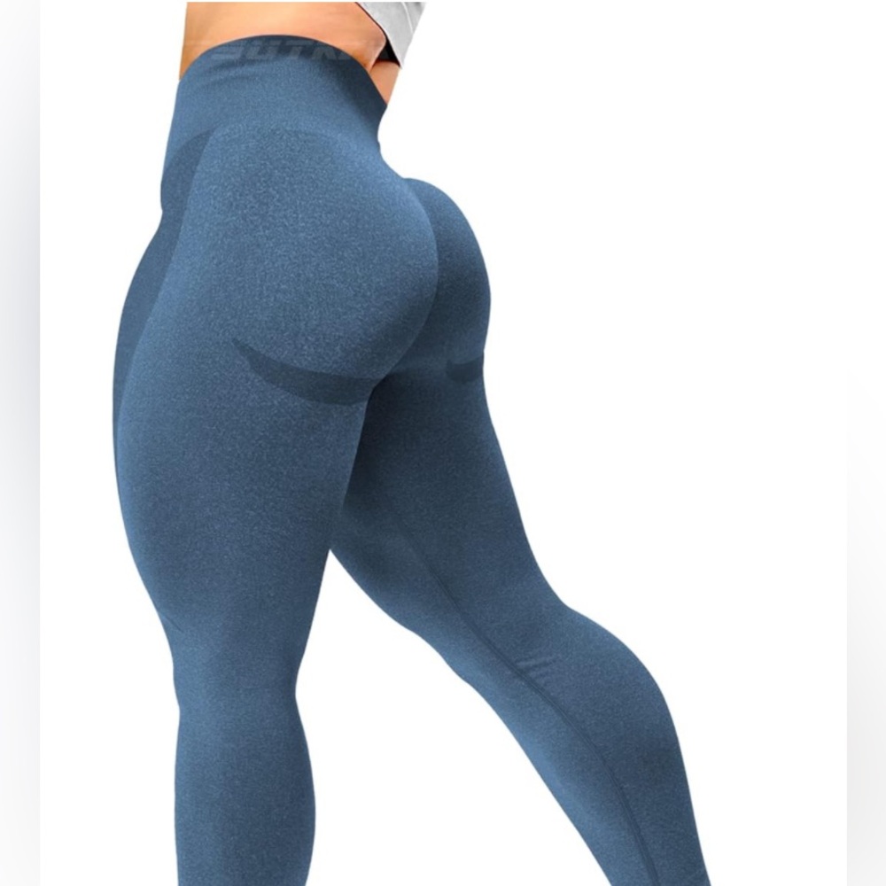 Blue Seamless Gym Leggings - Yoga Pants - Booty Contour Design